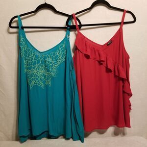 Torrid 3 (3X) Tops Lot Of 2 Cami Green Embroidered Red Ruffle Adj Straps Boho